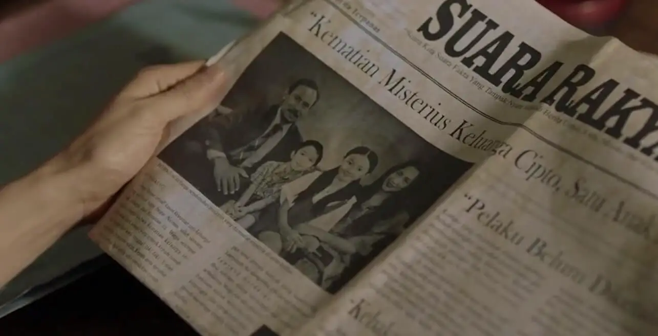 MatiAnak (2019) newspaper scene