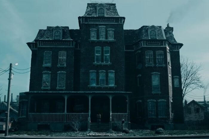 the building in no one gets out alive movie